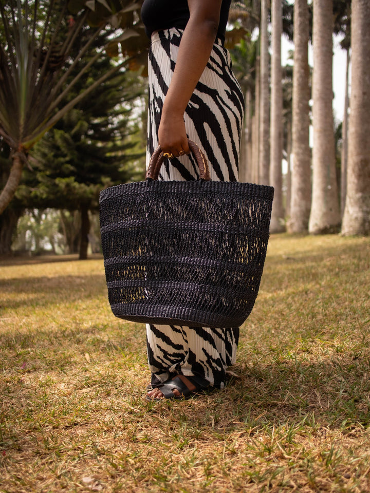 Black Medium Woven Bag - AKINSANYA FASHION